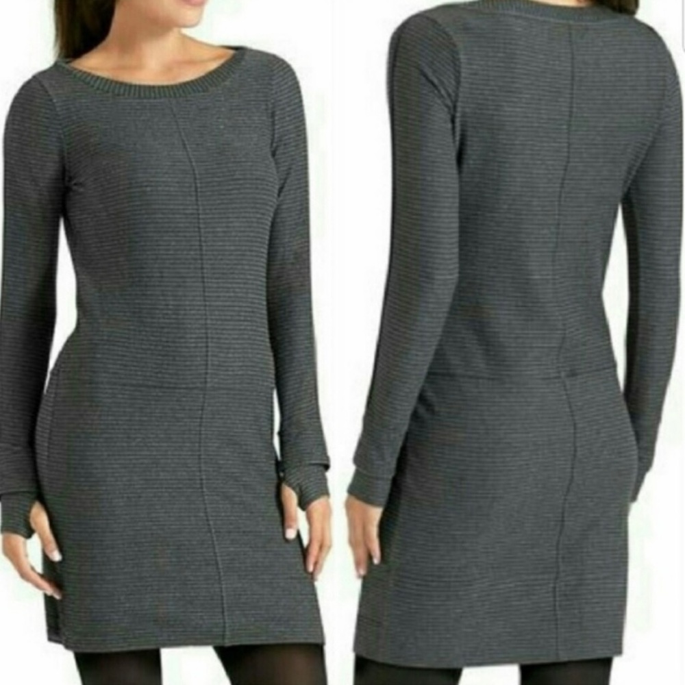 Athleta Long Sleeve Gray Carmella Dress - size Medium